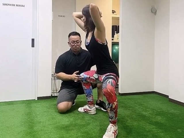 トレーニング松原市ラットプルダウン